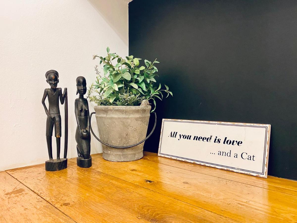 Small Gem Studio Athens, Next To Metro Nomismatokopeio 외부 사진