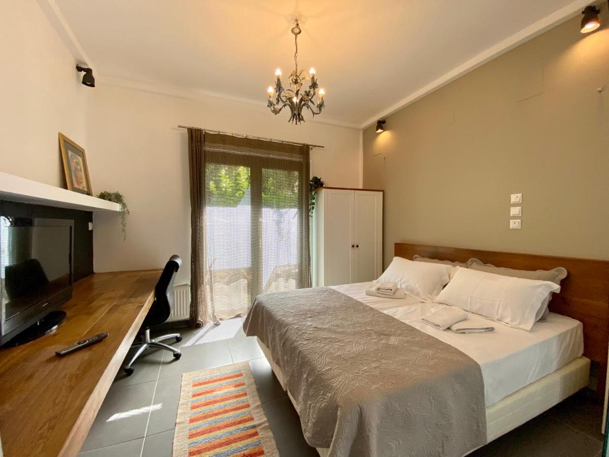 Small Gem Studio Athens, Next To Metro Nomismatokopeio 외부 사진