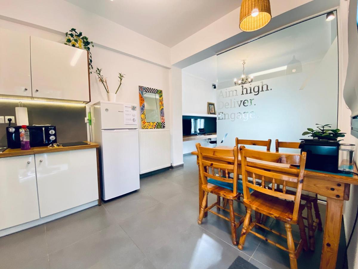 Small Gem Studio Athens, Next To Metro Nomismatokopeio 외부 사진