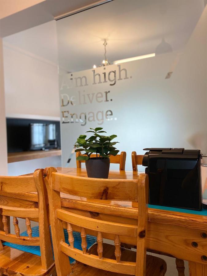 Small Gem Studio Athens, Next To Metro Nomismatokopeio 외부 사진