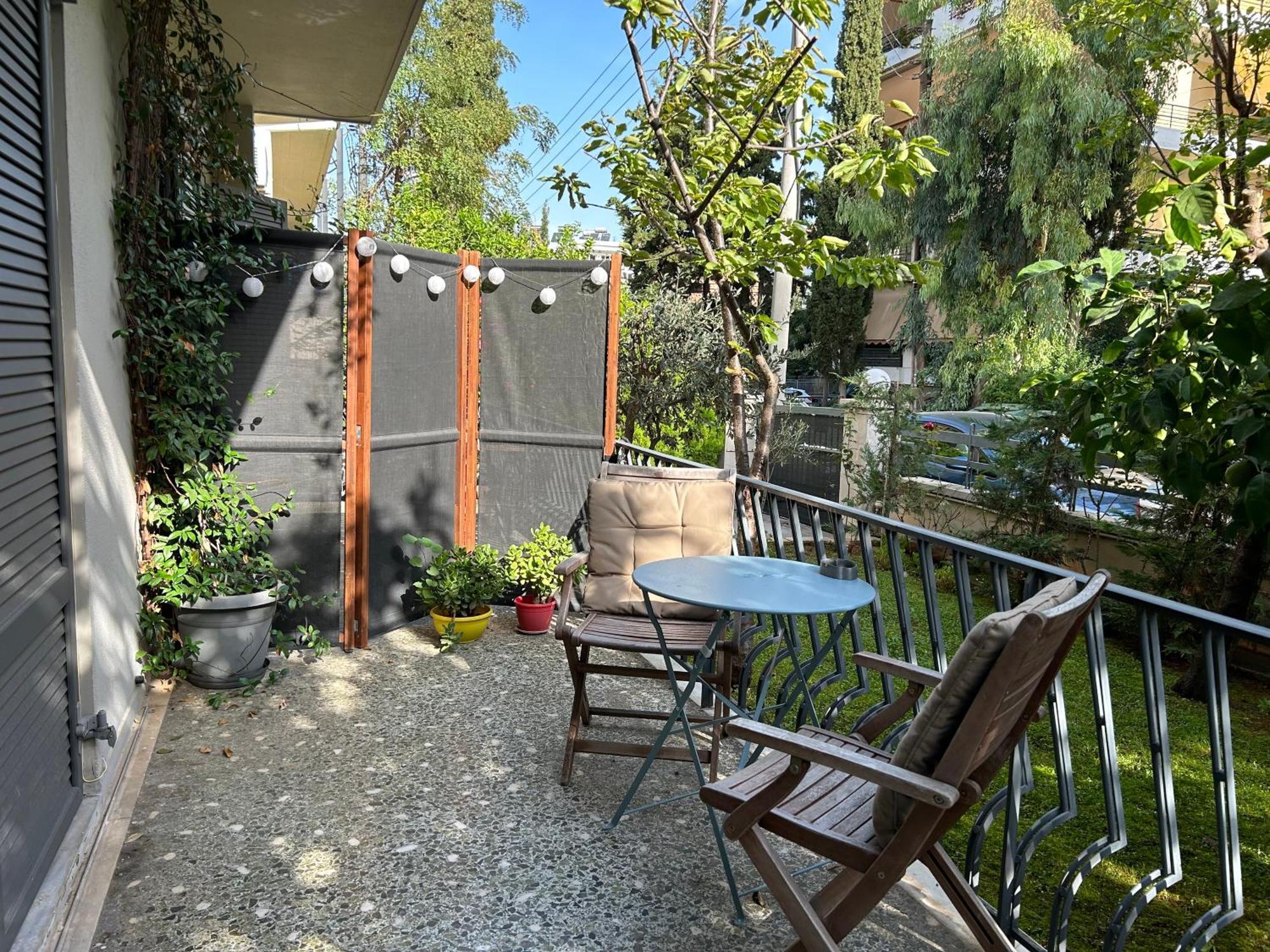 Small Gem Studio Athens, Next To Metro Nomismatokopeio 외부 사진